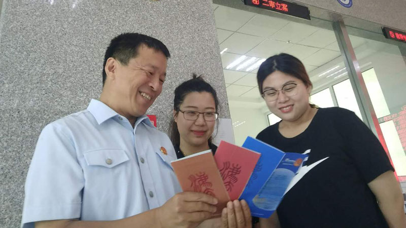周貴祥：傲骨鑄忠誠(chéng) 鐵肩擔(dān)正義