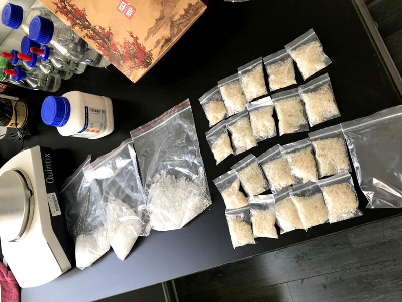 配文2：警方繳獲的部分毒品