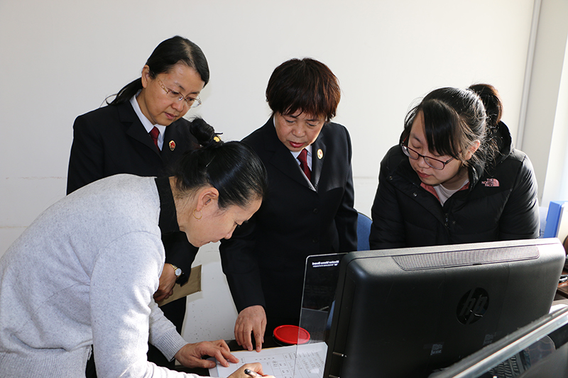 領(lǐng)取司法救助金